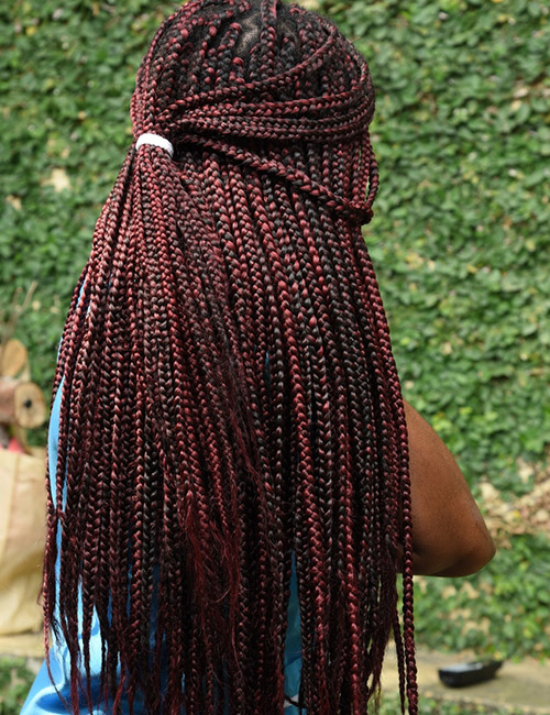 Medium knotless braids